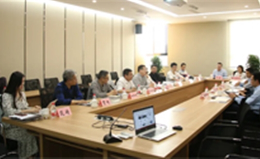 成都新能源汽車產業聯盟一行蒞臨華體考察交流